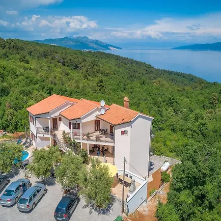 아파트 In With Sea View & Pool Drenje (Istria)