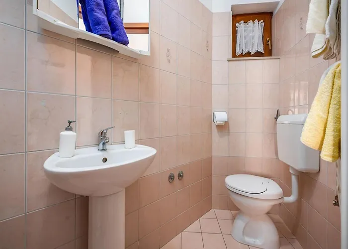 In With Sea View & Pool Drenje (Istria)